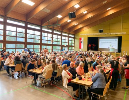 Über 100 begeisterte Kinder beim Familientag der Skizunft Brend